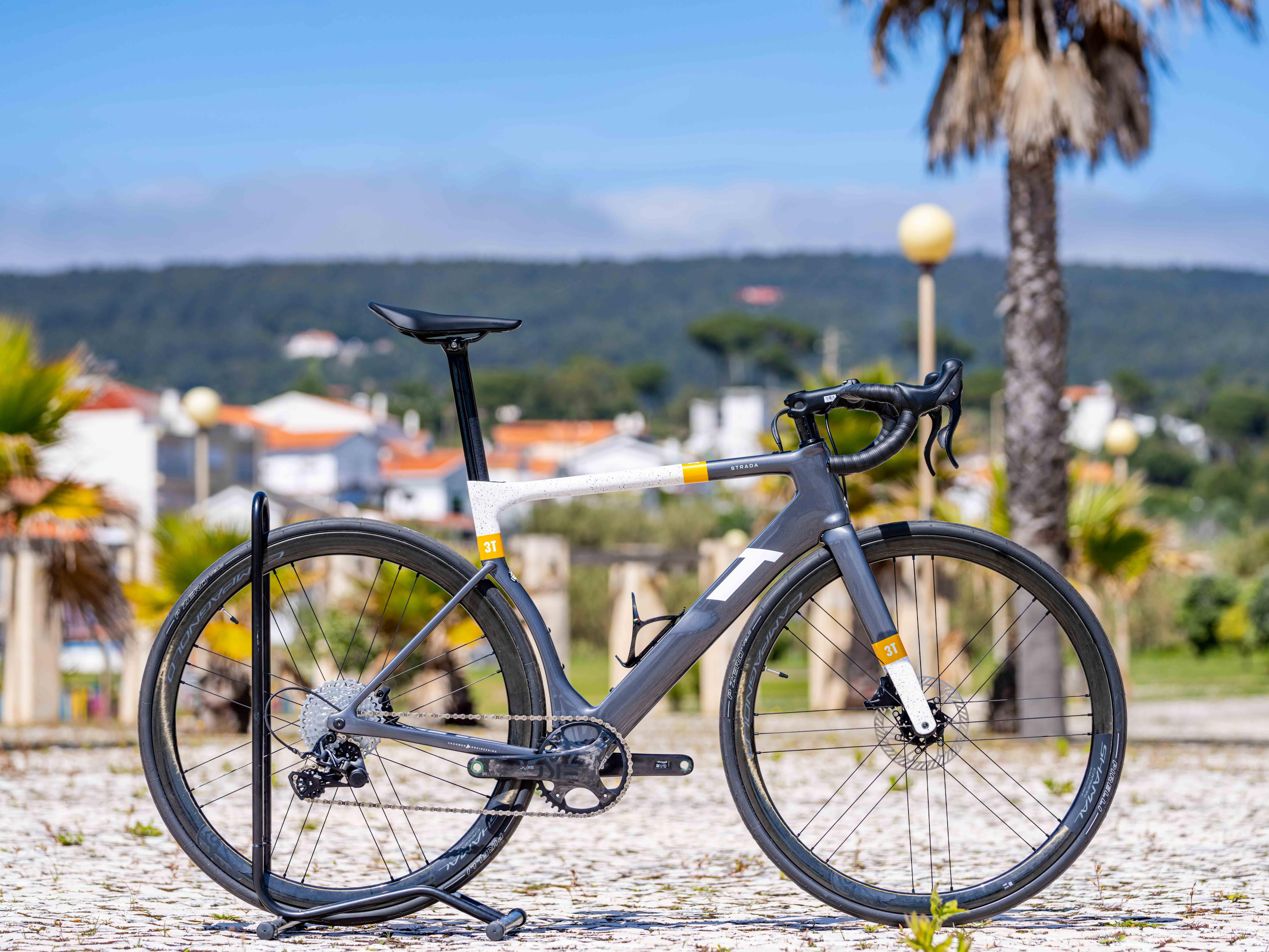 3T STRADA TEAM EKAR GREY/GOLD