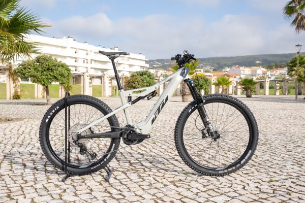 KTM Macina Kapoho 7972 2023/2024